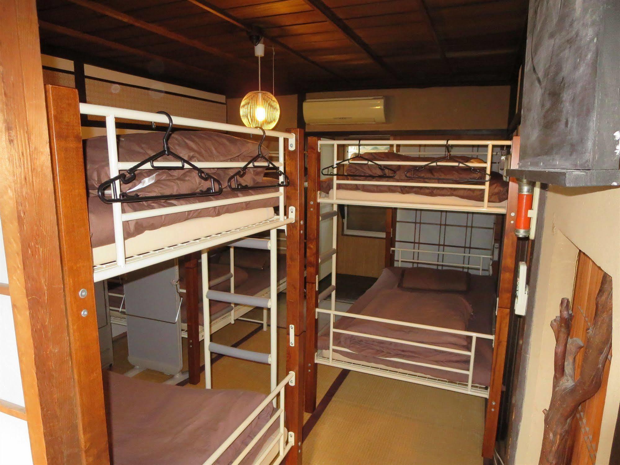 Onomichi Guesthouse Fuji Hostel Bagian luar foto
