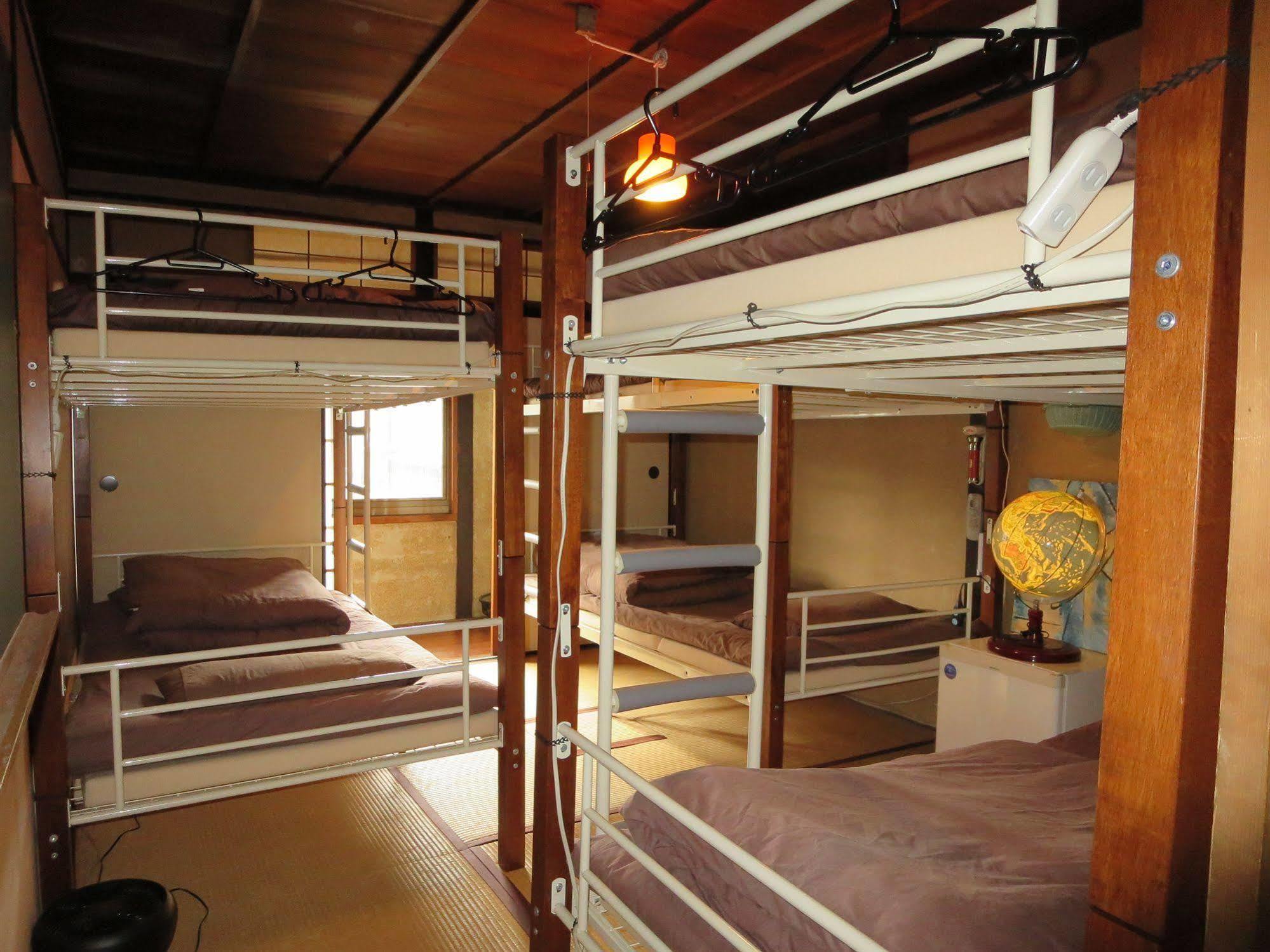 Onomichi Guesthouse Fuji Hostel Bagian luar foto